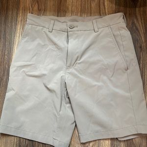 Vineyard vines shorts